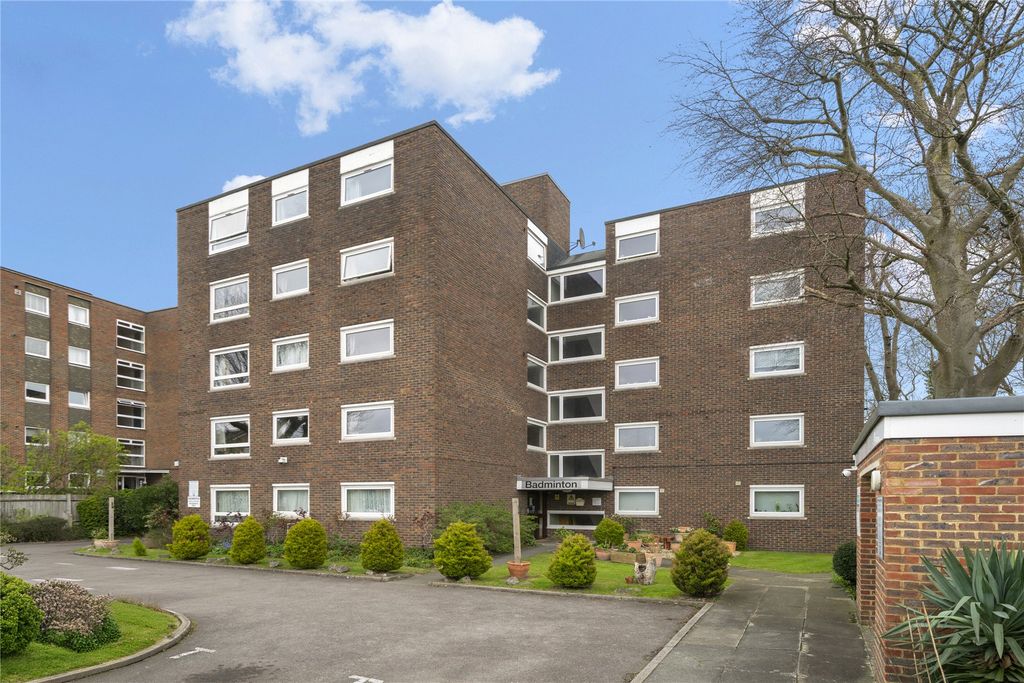 Property photo 2 of 10 Picture No. 11