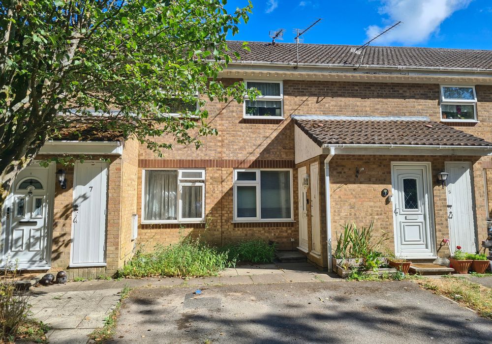 Property photo 1 of 12