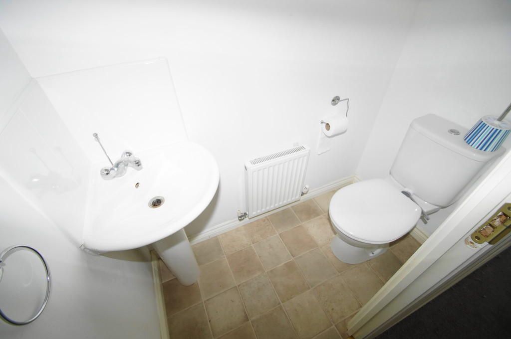 Property photo 3 of 7