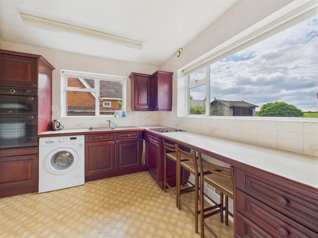 Property photo 3 of 25 Cam02541G0-Pr0522-Still015.Jpg