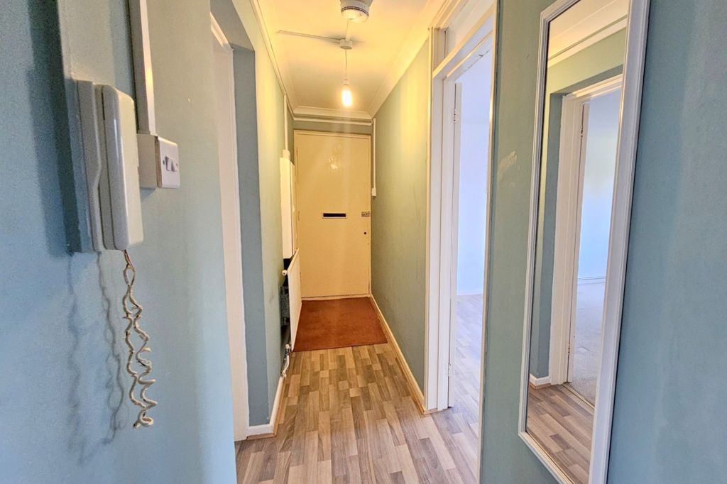 Property photo 3 of 8 Not Specified