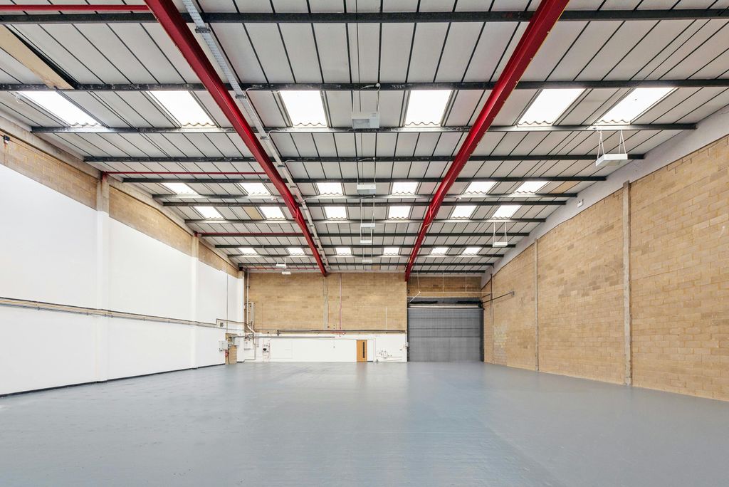 Property photo 2 of 4 Merton 15 Int  Sept 20247 Rt.Jpg