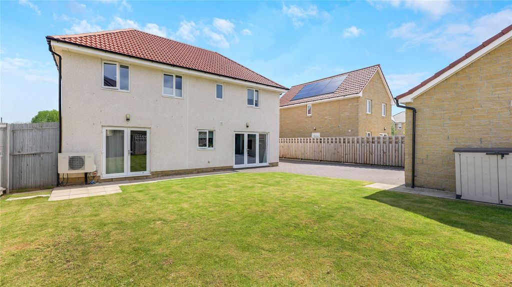 Additional image 26 of 5 bed detached house for saleBeech Path, East Calder, Livingston, West Lothian EH53
