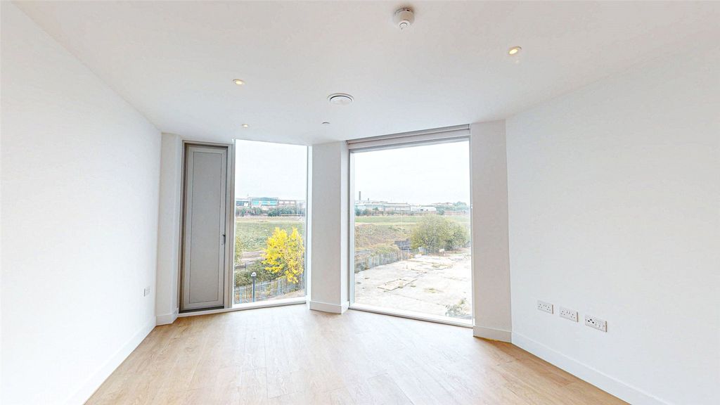 Property photo 3 of 13 Picture No. 07