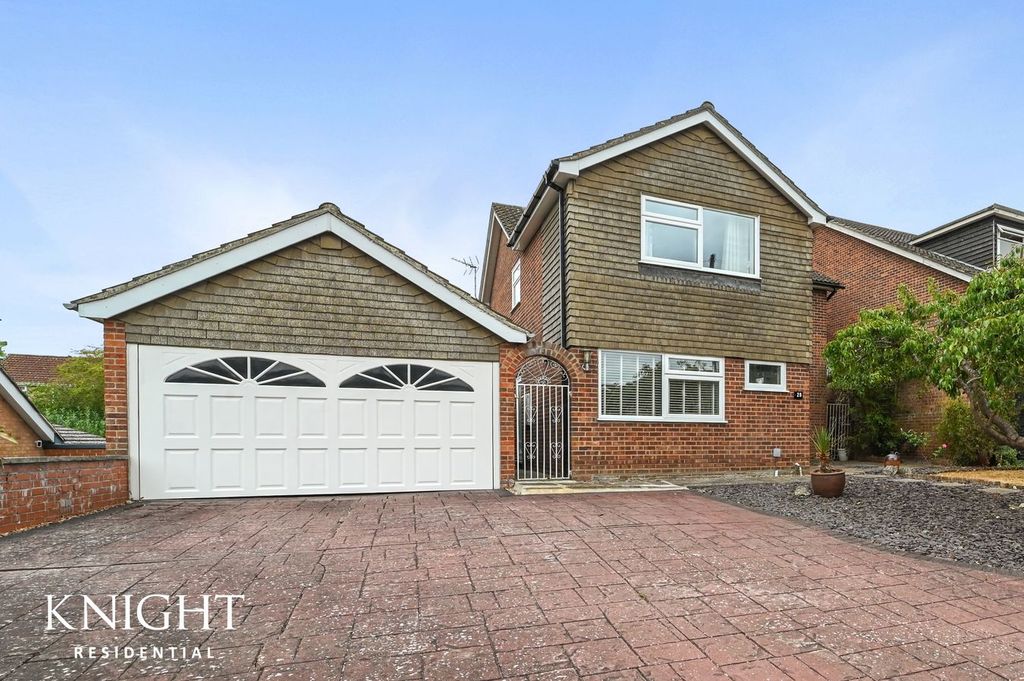 Property photo 1 of 23