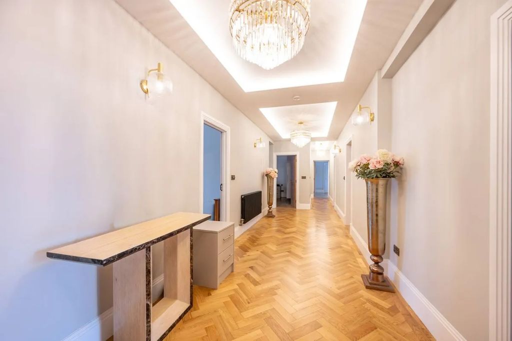 Property photo 3 of 15 Photo 3