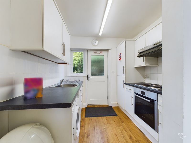 Property photo 3 of 9 Photo 17