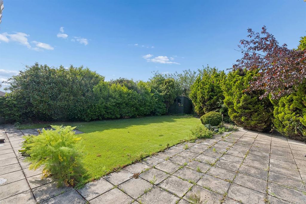 Property photo 3 of 16