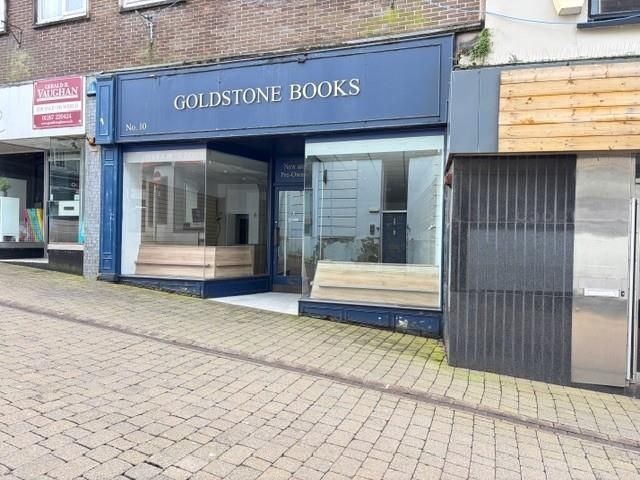 Property photo 2 of 9 10Hall2.Jpg