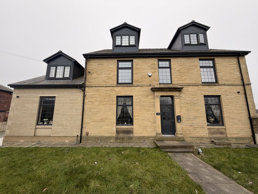 Property photo 1 of 45