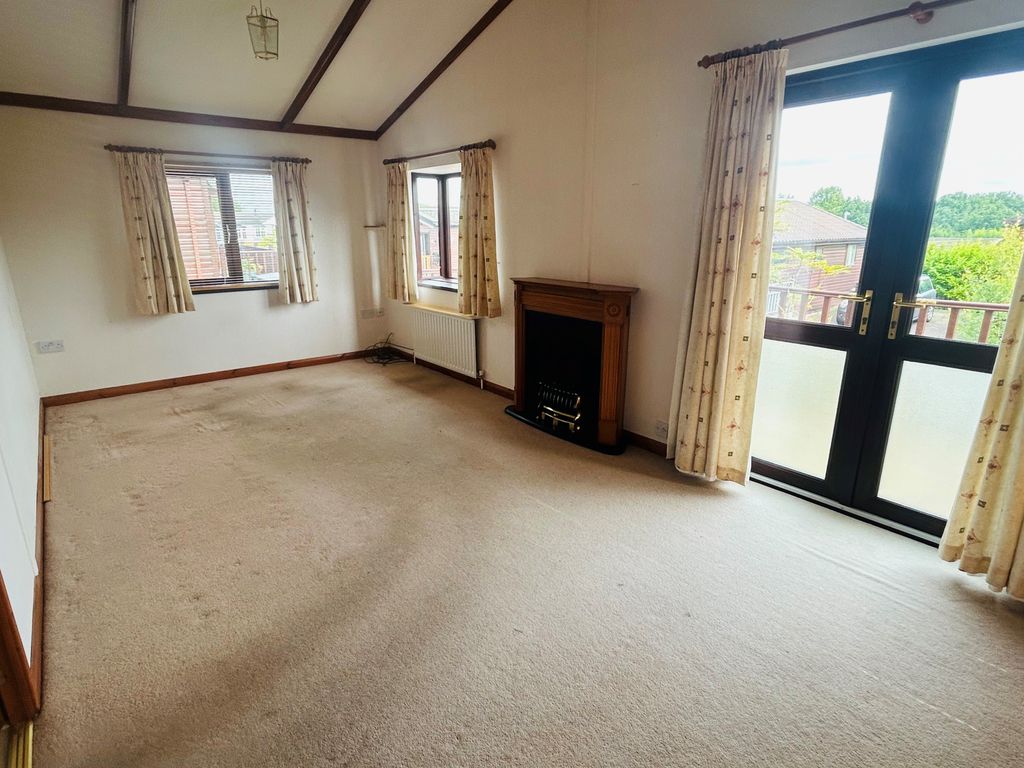 Property photo 2 of 10 Floorplan