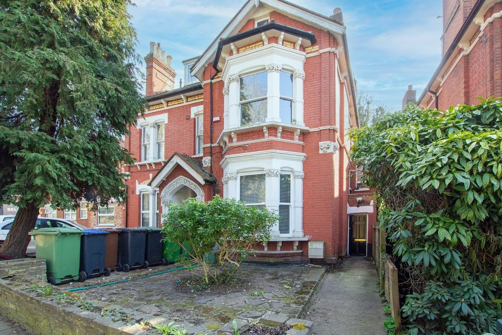 Property photo 1 of 14
