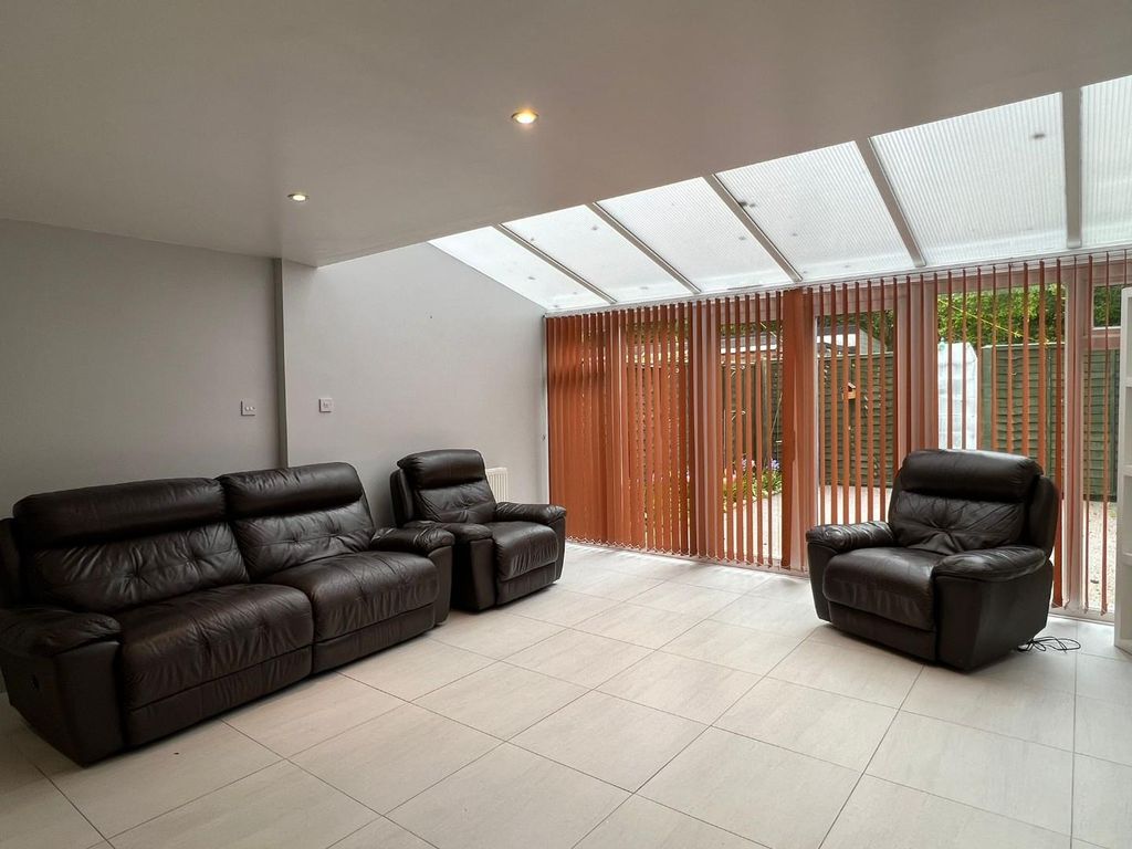 Property photo 3 of 18 9.Jpg