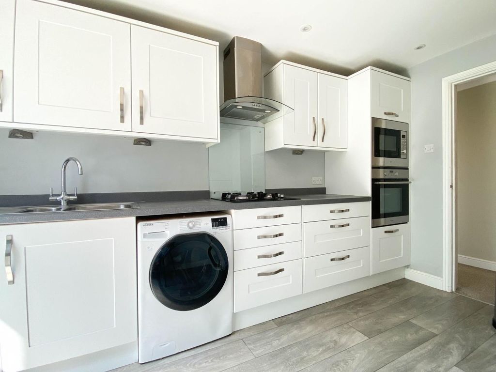 Property photo 3 of 13 Image00012.Jpg