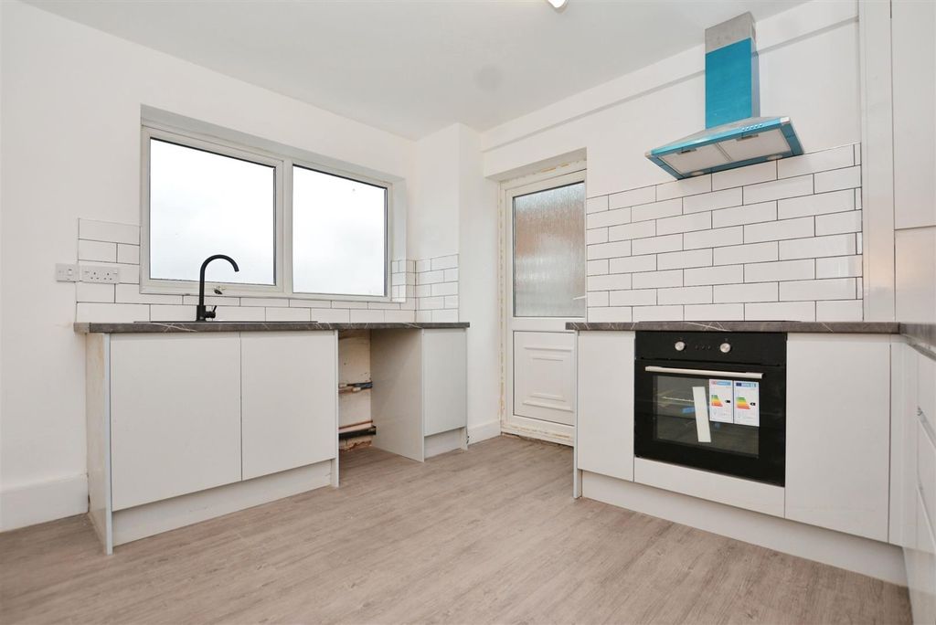 Property photo 1 of 8 6E11503d-Dsc_0001.Jpg