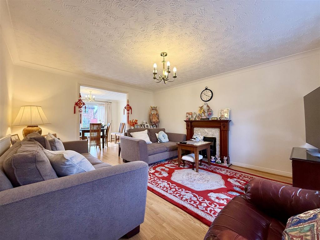 Property photo 3 of 25 3