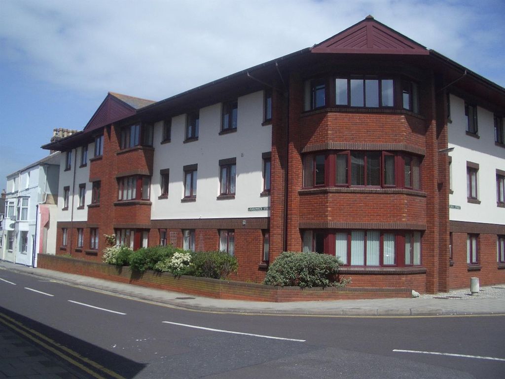 Property photo 1 of 13 Nightingale Court £129,950 Leasehold.Jpg