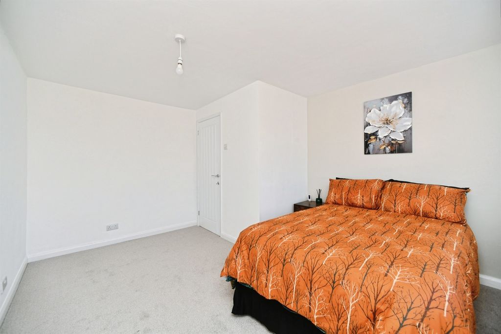 Additional image 14 of 4 bed detached house for saleArundel Road, Peacehaven BN10