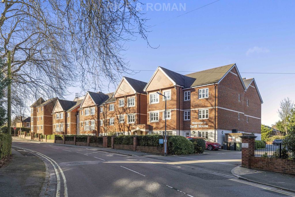 Property photo 1 of 14