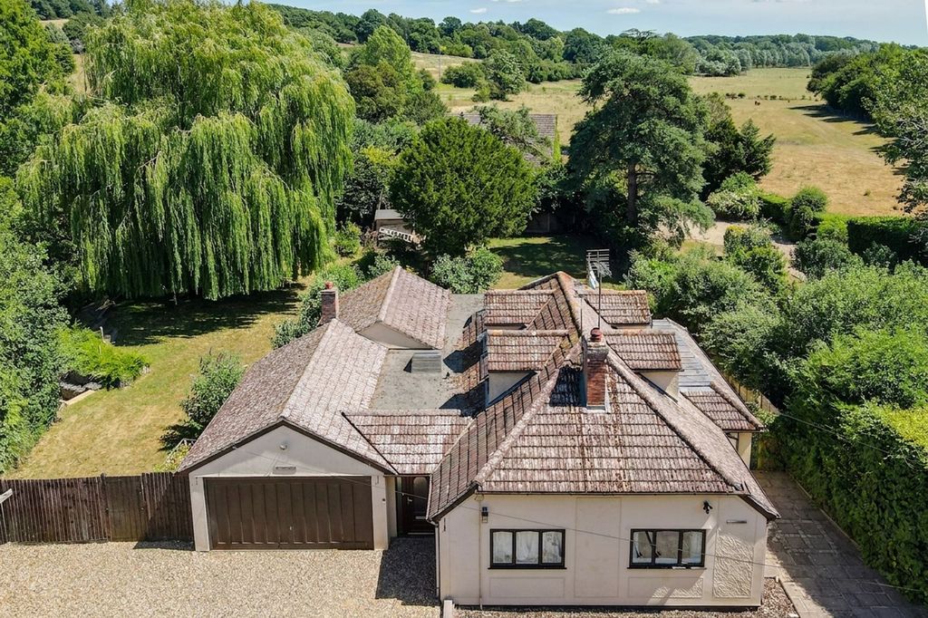 Property photo 1 of 40