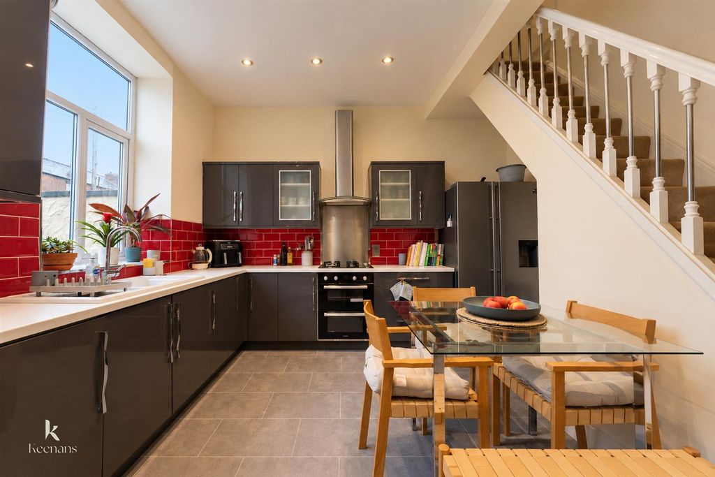 Property photo 1 of 17 .-306.Jpg