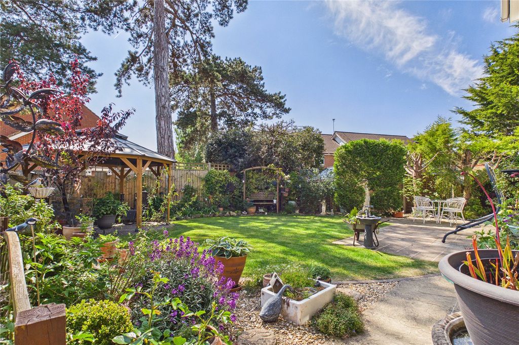 Property photo 3 of 25 Rear Garden