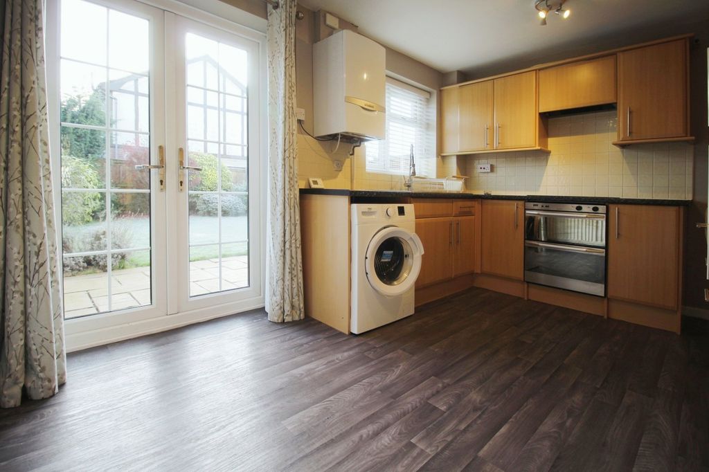 Property photo 3 of 13 Picture No. 32