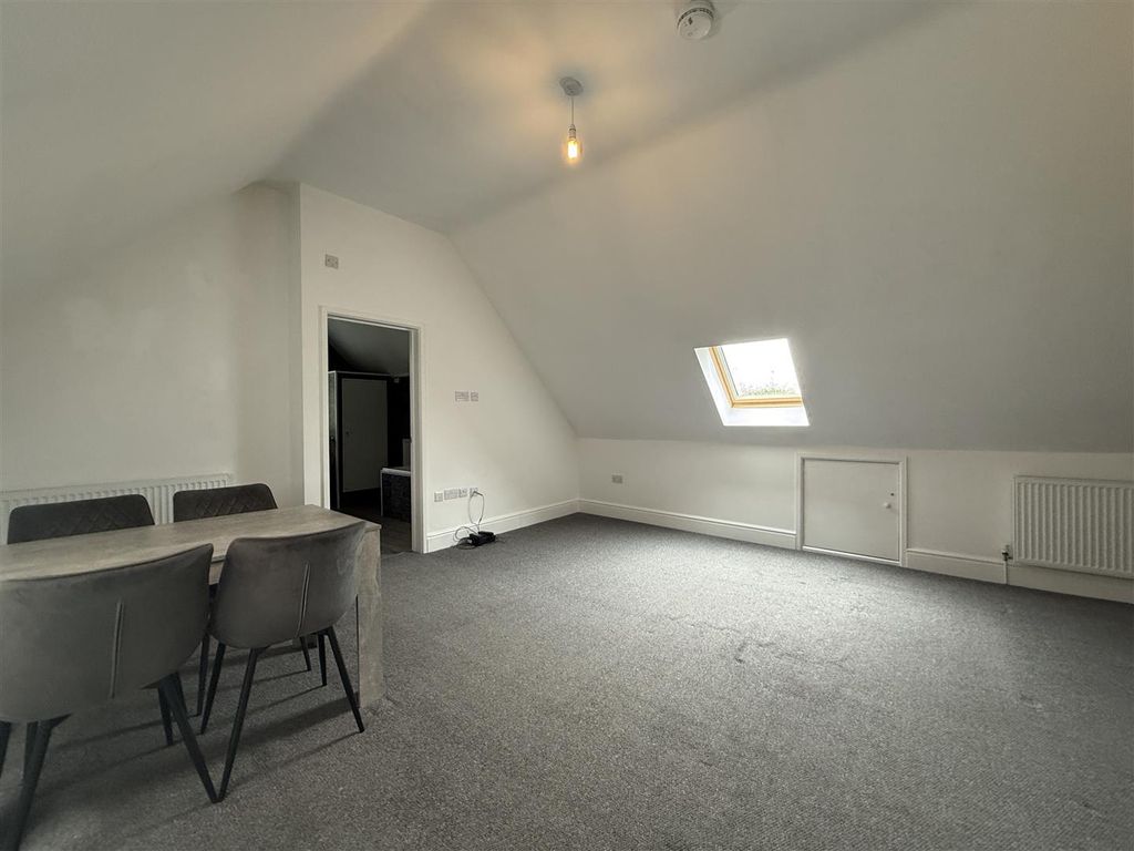 Property photo 3 of 10 Img_6074.Jpg