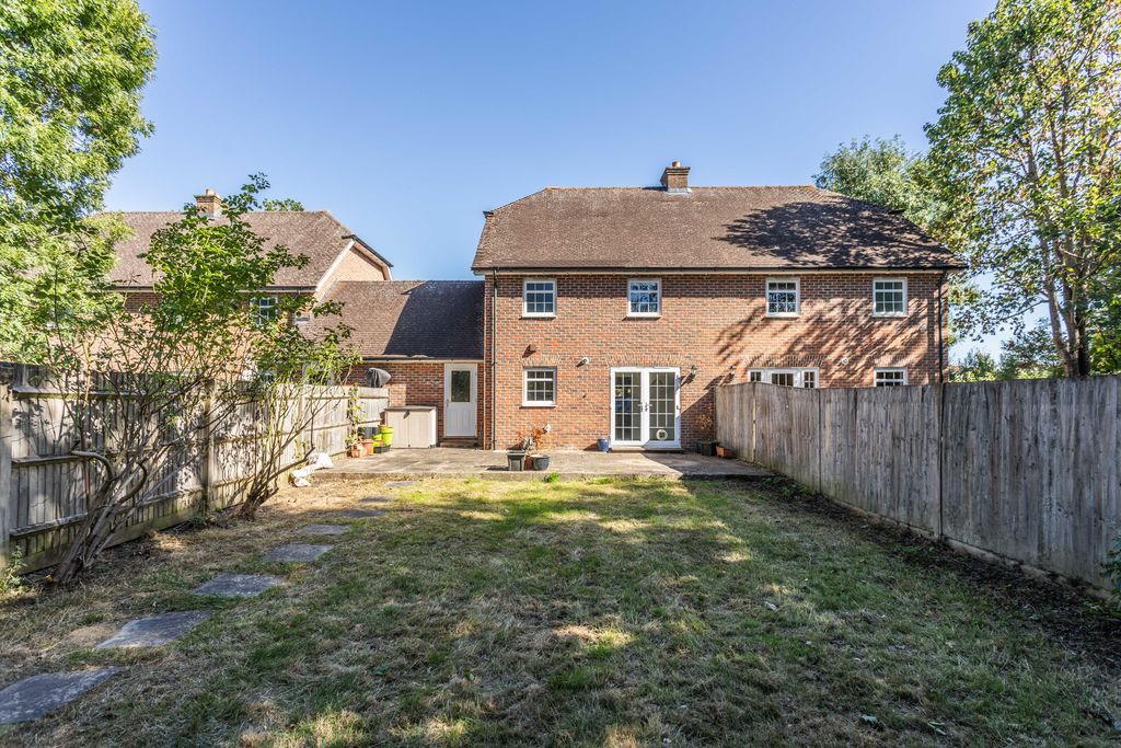 Property photo 3 of 16 Photo 17