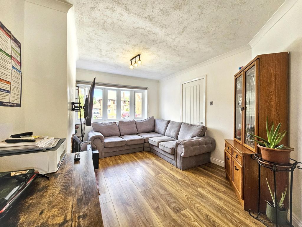 Property photo 3 of 15 Image 1