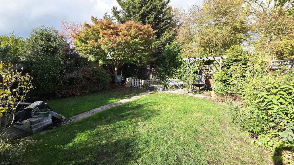 Property photo 3 of 20