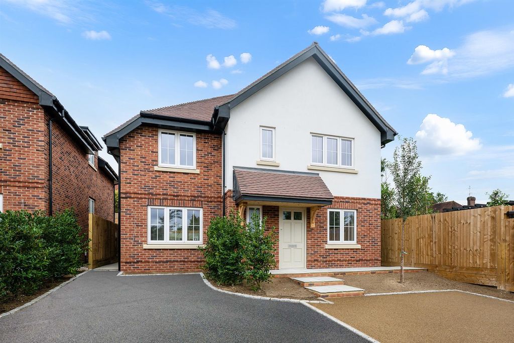 Property photo 1 of 42 Amberwood Grove_Externals_Plots  (4).Jpg