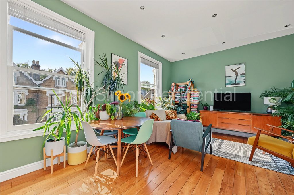 Property photo 3 of 13 Picture No. 04