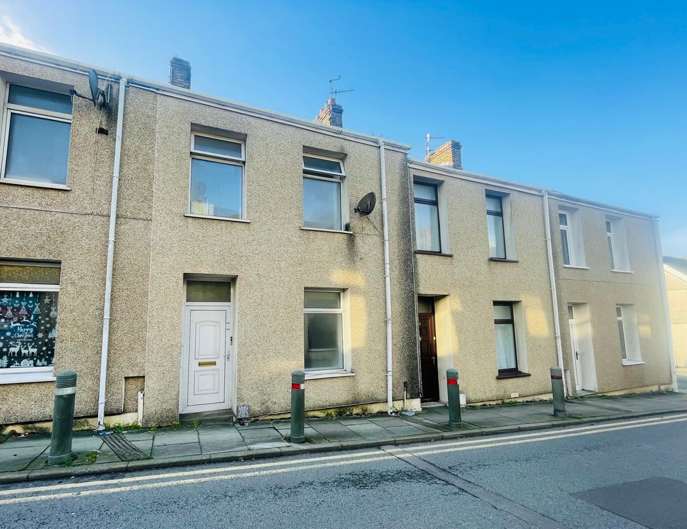 Property photo 1 of 16 Img_9903