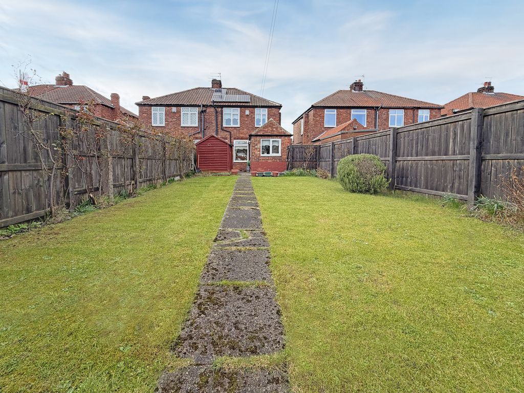 Property photo 3 of 26