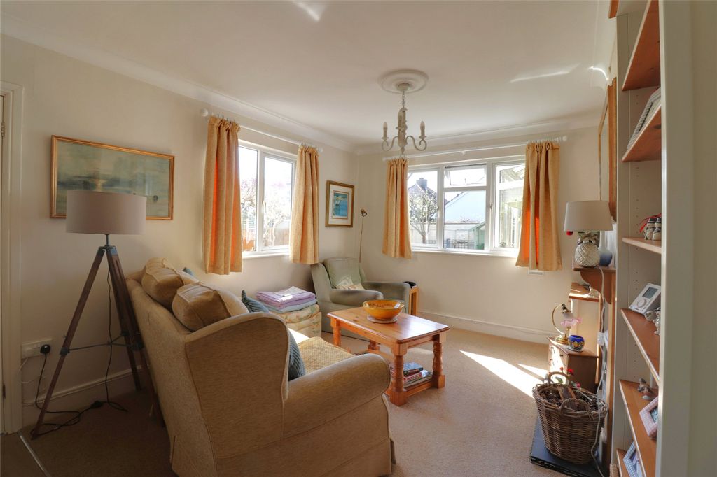 Property photo 2 of 16 2 - Picture No. 01