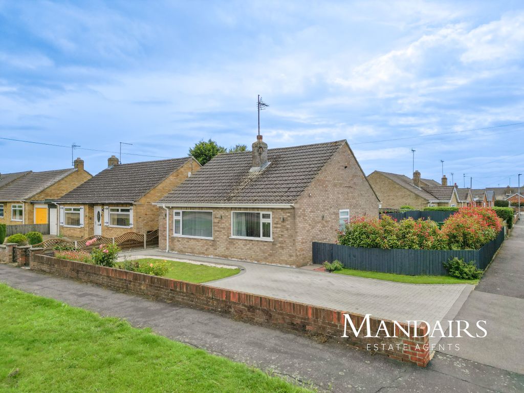 Property photo 1 of 27
