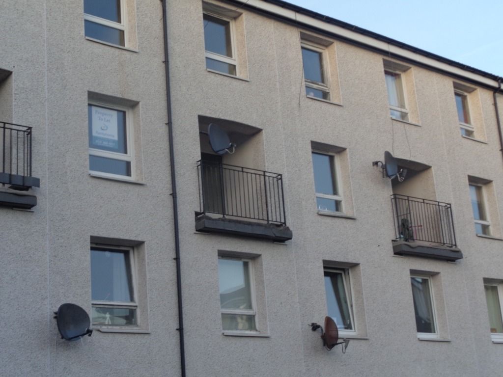 Additional image 6 of 3 bed flat to rentKintyre Avenue, Linwood, Renfrewshire PA3