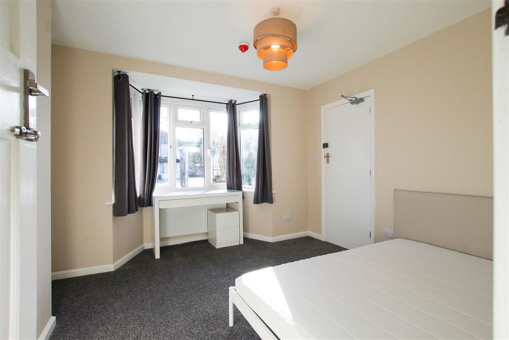 Property photo 3 of 12 Img_9141.Jpg