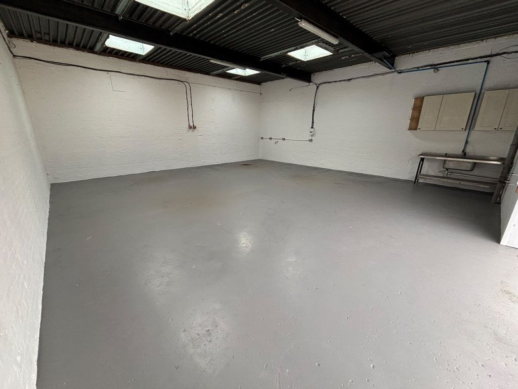 Property photo 3 of 3 Photo 11