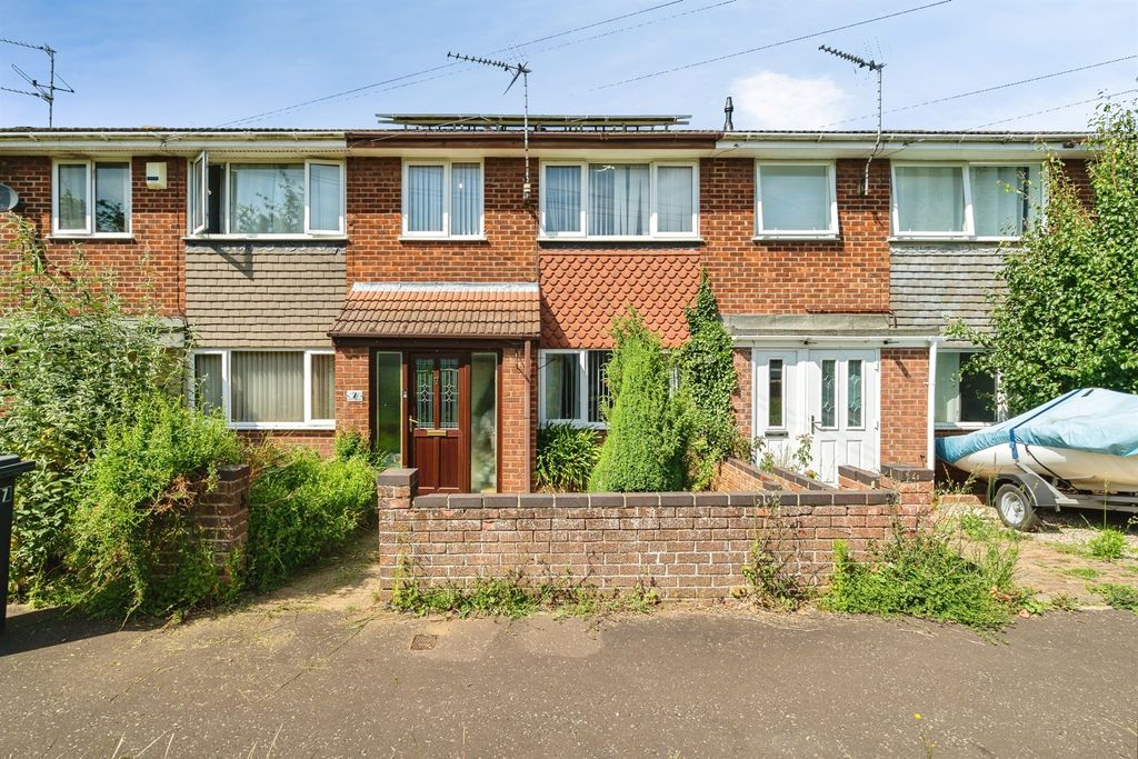Property photo 1 of 5