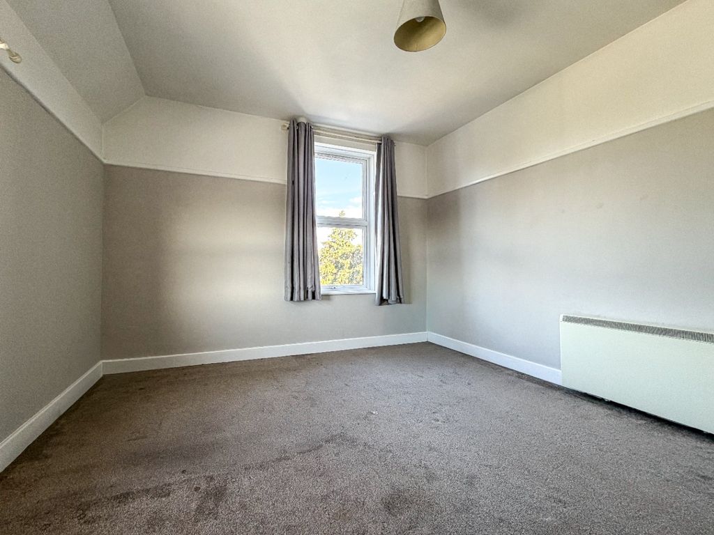 Property photo 3 of 7 5538873