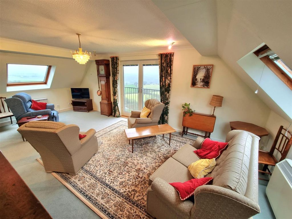 Property photo 3 of 23 Sitting Room 1.Jpg