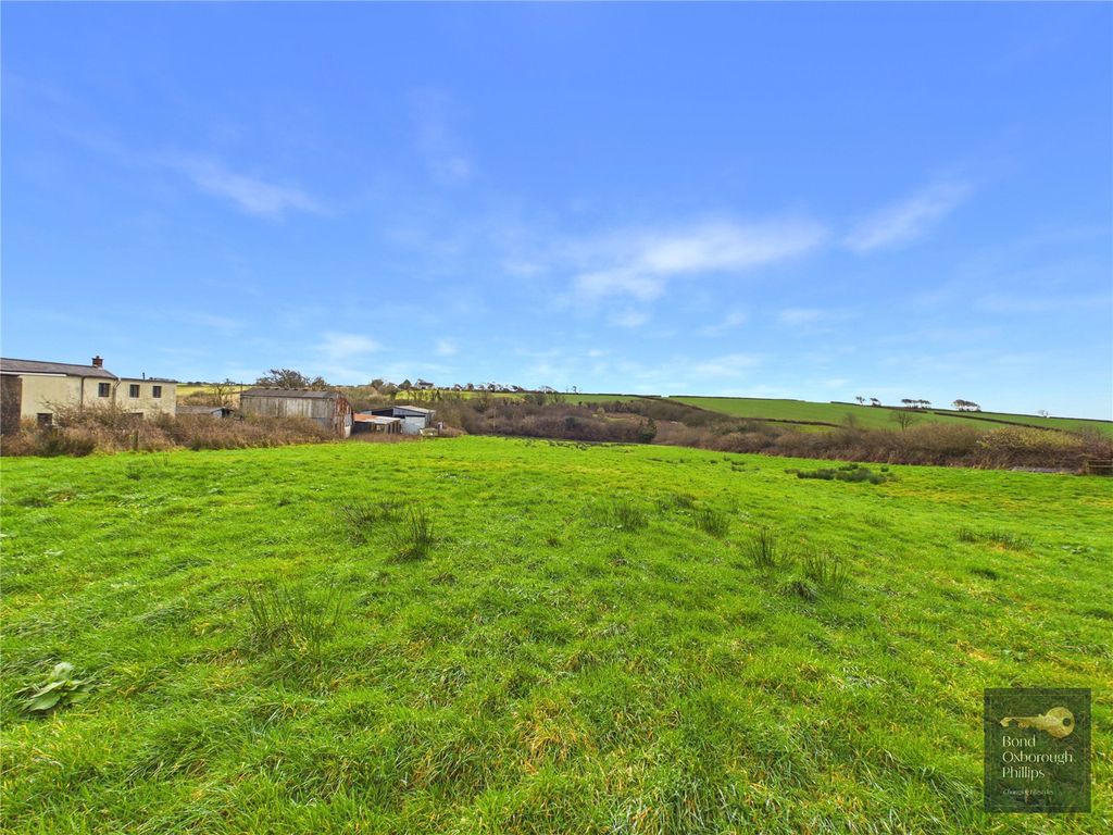 Property photo 3 of 25 Picture No. 27
