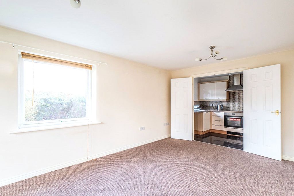 Property photo 3 of 8 Living Room