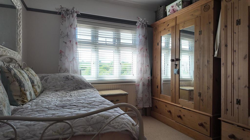 Additional image 32 of 5 bed detached house for saleStation Road, Bynea, Llanelli SA14