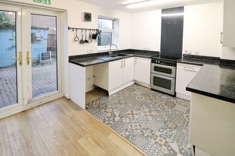 Property photo 3 of 7 Photo 3