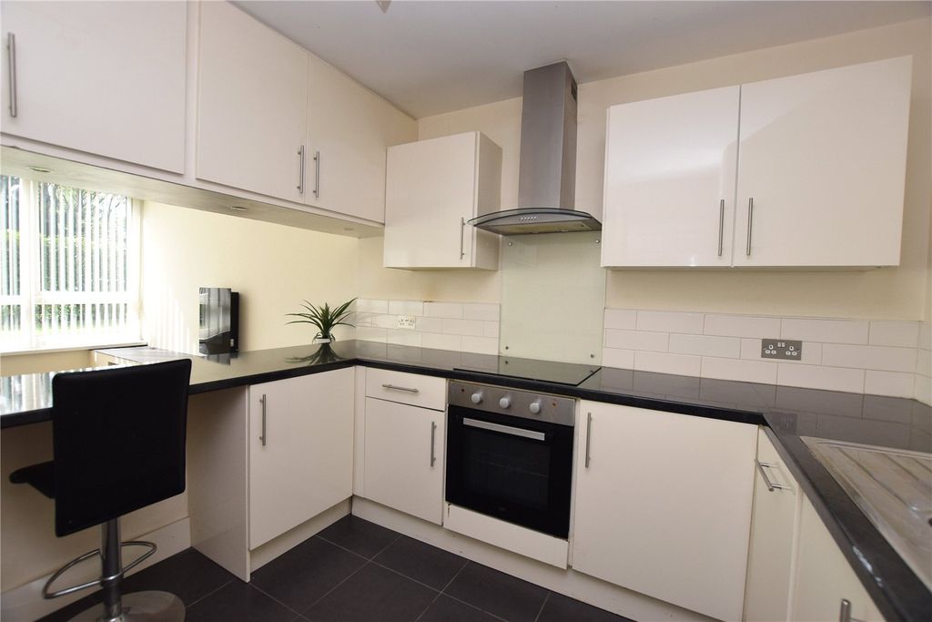 Property photo 2 of 7 Picture No. 03
