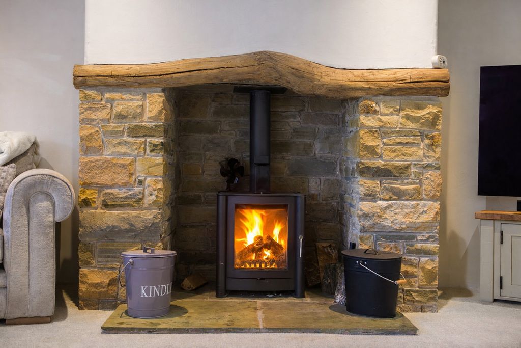 Property photo 3 of 34