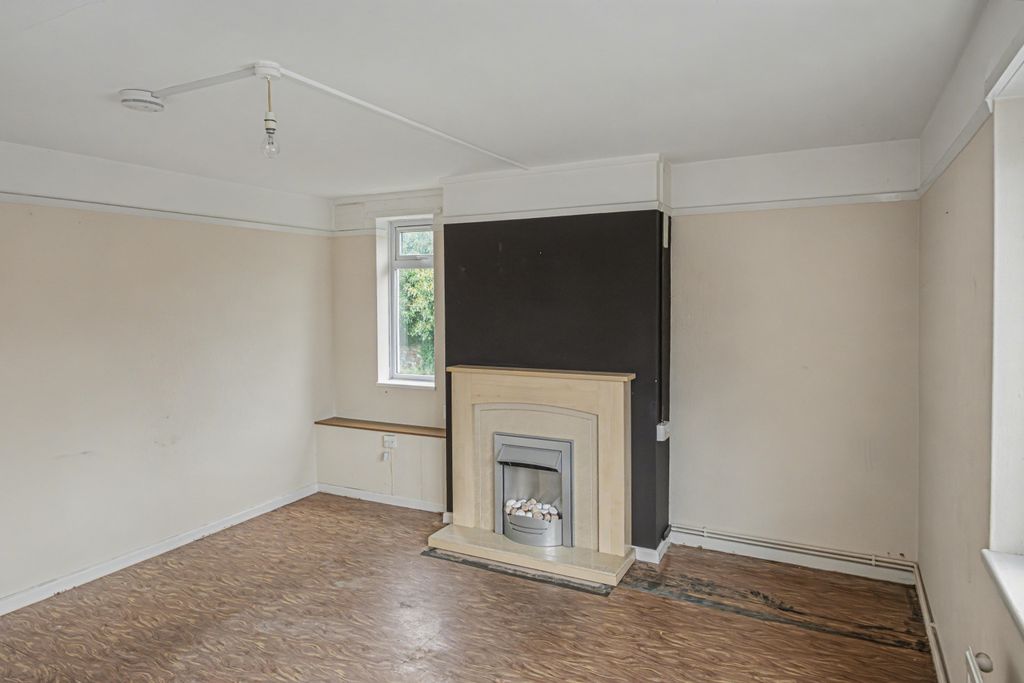 Property photo 3 of 18 54 Chamberlain Street, Wells, Somerset, BA5 2Pt